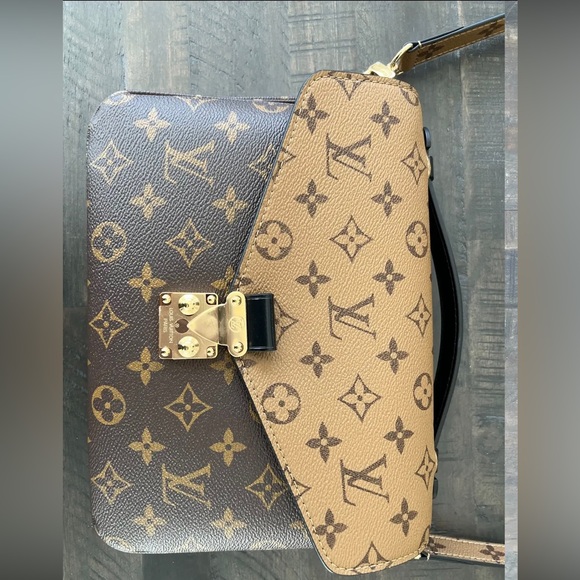 NEW Louis Vuitton Pochette Metis Crossbody - Picture 2 of 7